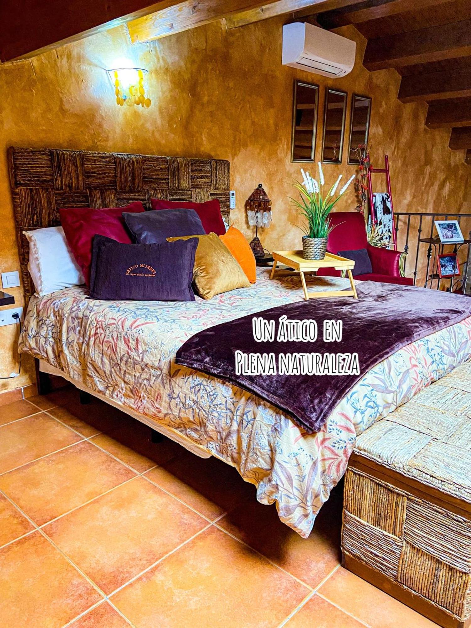 Hostal Ático Duplex Mijares Habitación foto